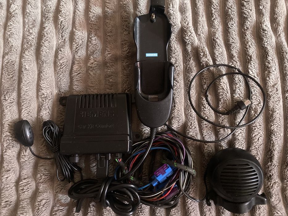 Комплект громкой связи Siemens Car Kit Comfort (E-Box)