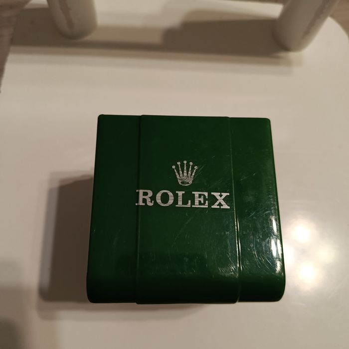uniwersalny zegarek Rolex