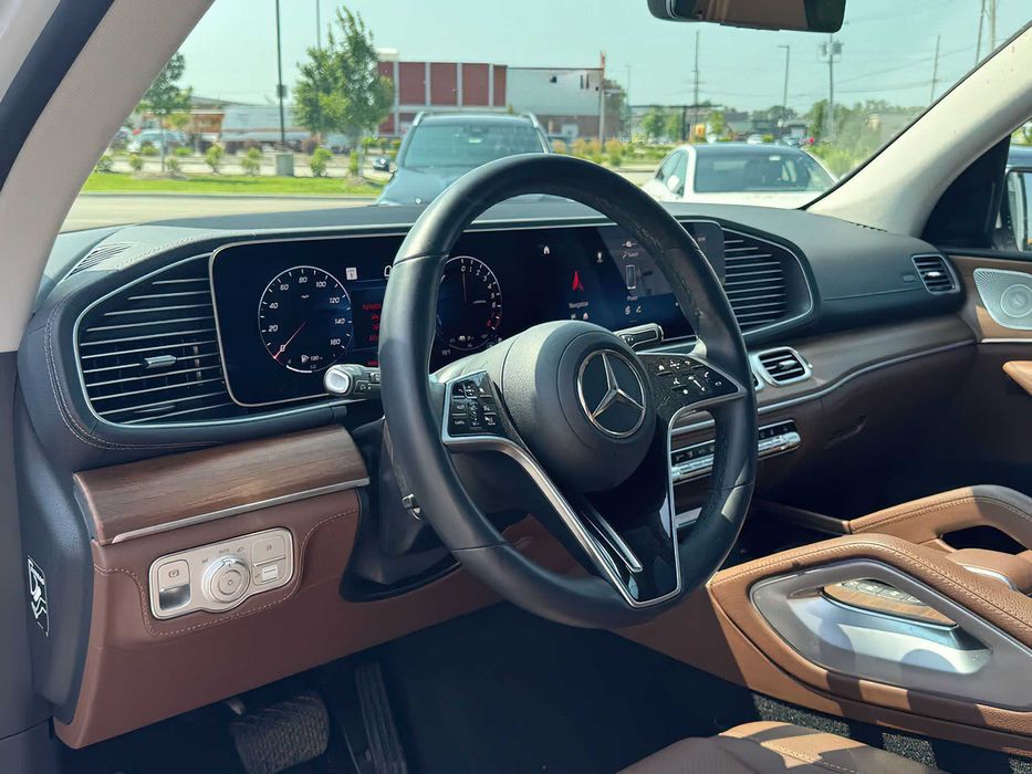Mercedes-Benz GLE 450e 4MATIC      2025