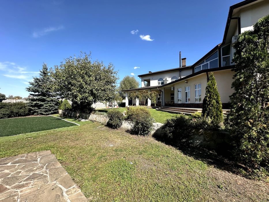 Продам Будинок 330м2 12 сот Романків поруч Сонячна Долина Ходосівка