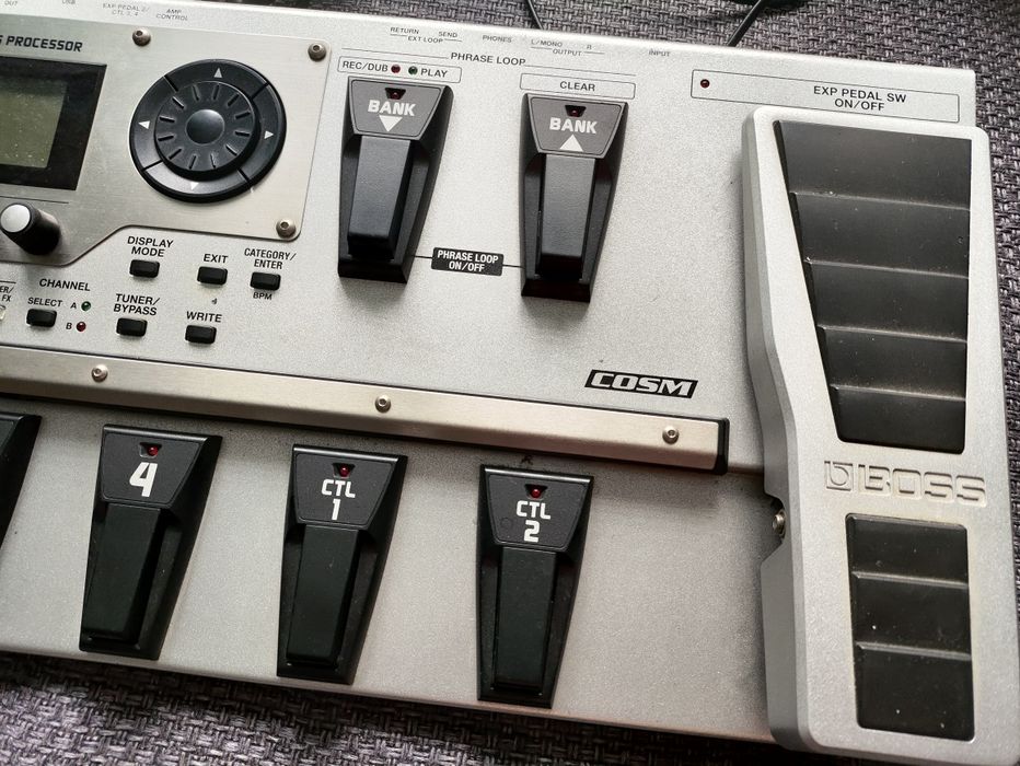 Boss GT-10 multiefekt gitarowy + oryginalny zasilacz Roland