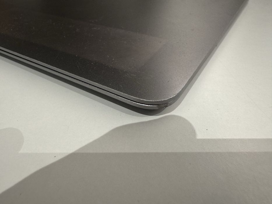 Macbook 12” retina intel core M 512GB