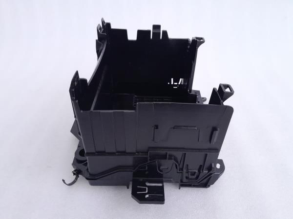 Base / caixa da bateria RENAULT Clio III (BR0/1, CR0/1)