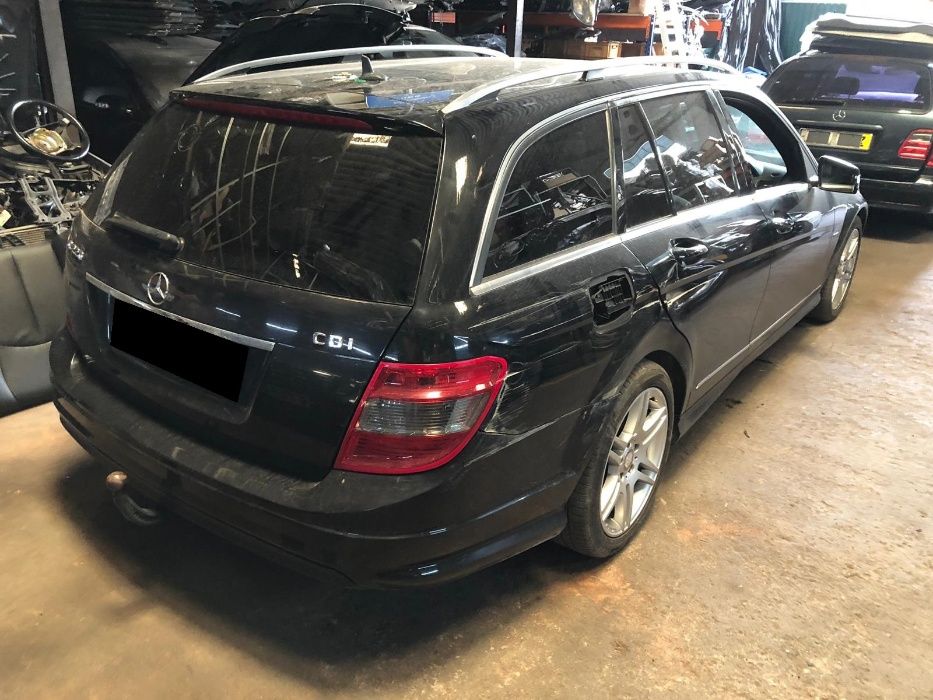 Mercedes C220 CDI Station W204 Blueefficiency de 2010 para peças