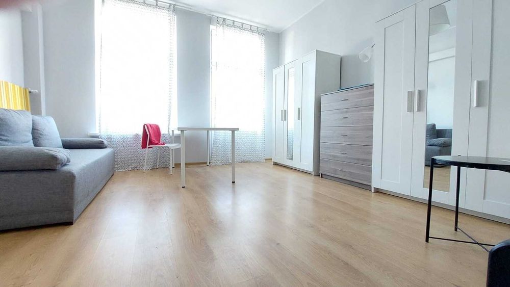Duży i komfortowy pokój z balkonem w świetnej lokalizacji 22m2 – ul. Grunwaldzka 495 1 lub 2 osobowy