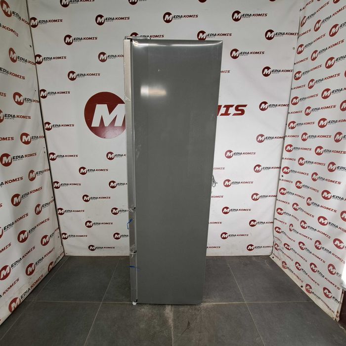 Lodówka Amica KGCN 389 150 E (2lata gwar)Klasa D / 192 cm wys / 282 l