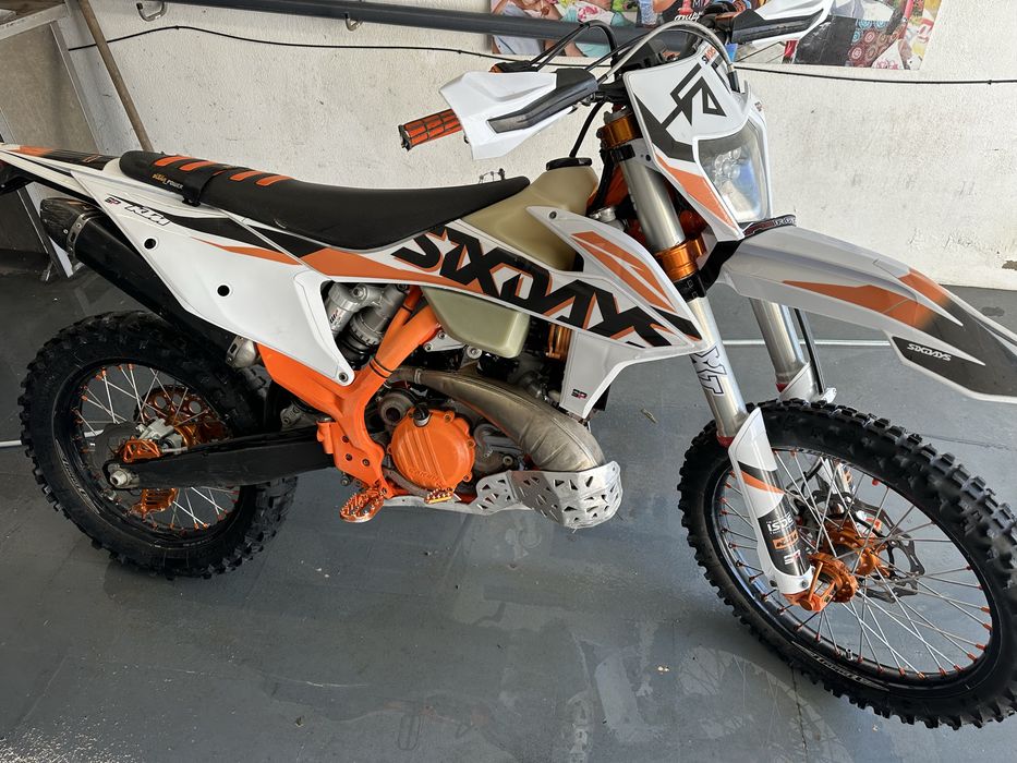 Ktm 300 sixdays 2022