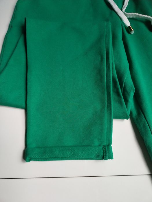 NOWE spodnie dresowe - marka Simili.