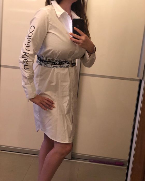Mikołaj - Oryginalna sukienka Calvin Klein z paskiem Logowana