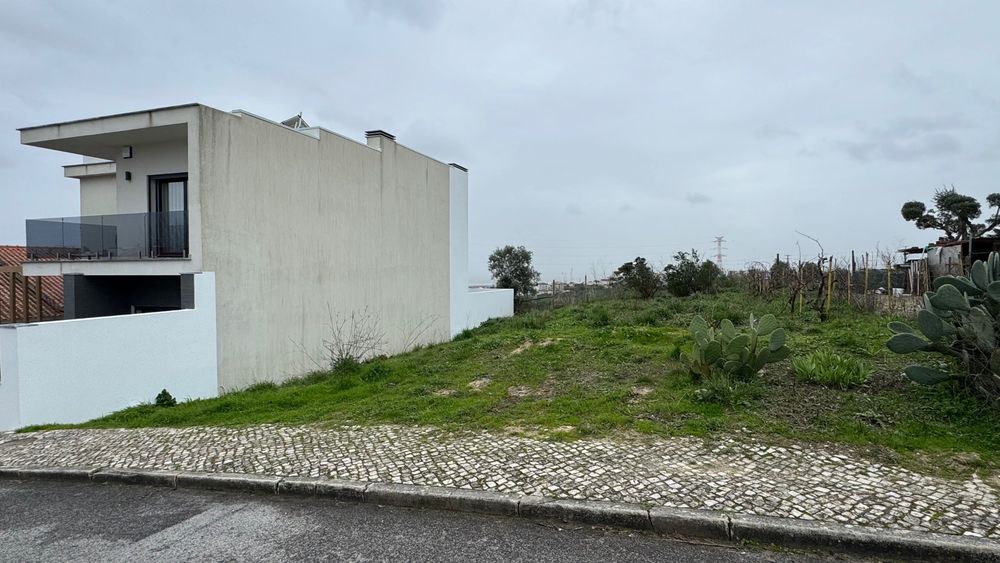 Terreno Santa Iria de Azóia