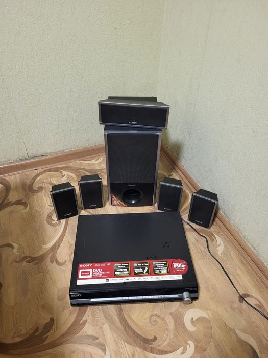 Домашній кінотеатр Sony HCD-DZ275M