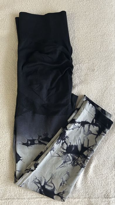 Спортивні чорні лосини  з пуш ап