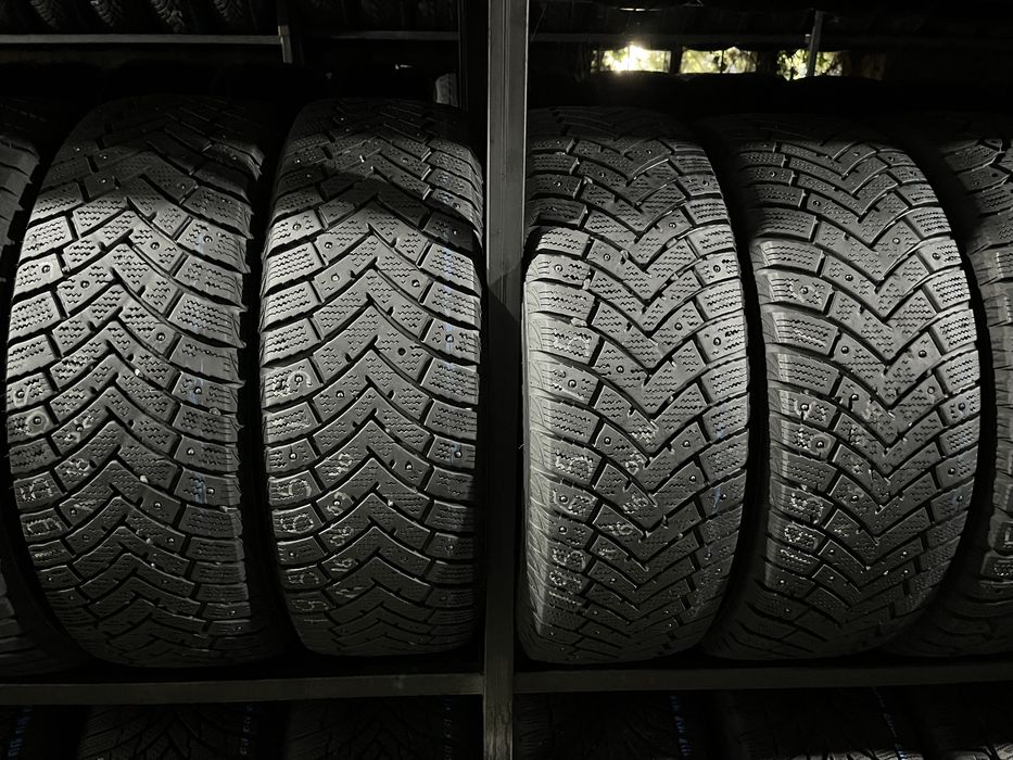 Продам гуму 195 65 15 правка диска шиномонтаж