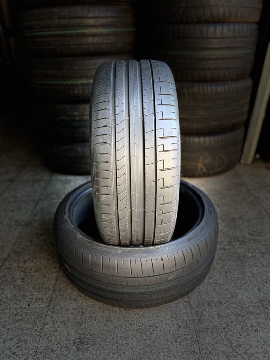 Pneus semi-novos 235/35R20