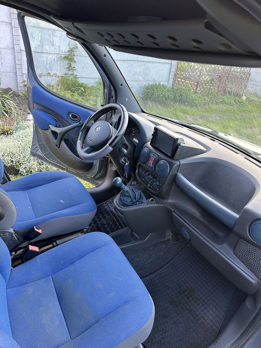 Fiat doblo 1.9 jtd wersja CARGO dostawczak