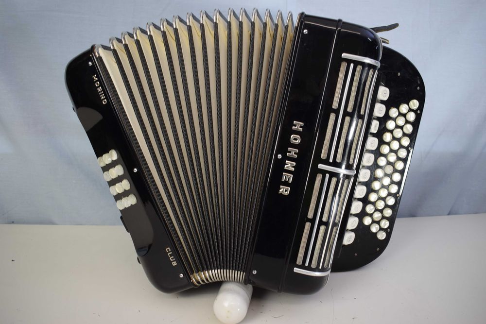Concertina Hohner Morino  Club 5 Voz