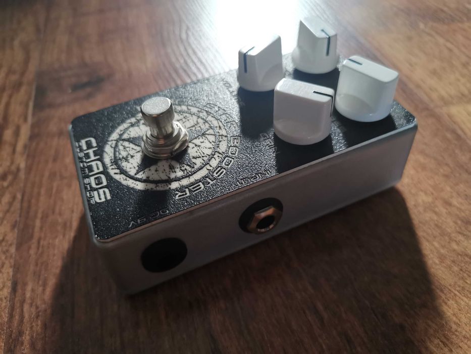 Overdrive gitarowy -  CHAOS BLACK STAR BOOSTER