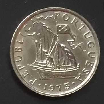 5$00 Copper-Nickel Coin - Portugal - 1975