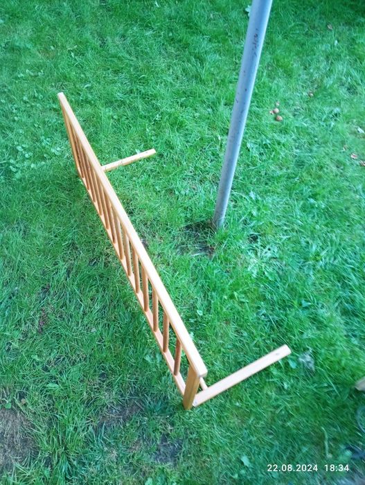 Barierka ochronna do łóżka