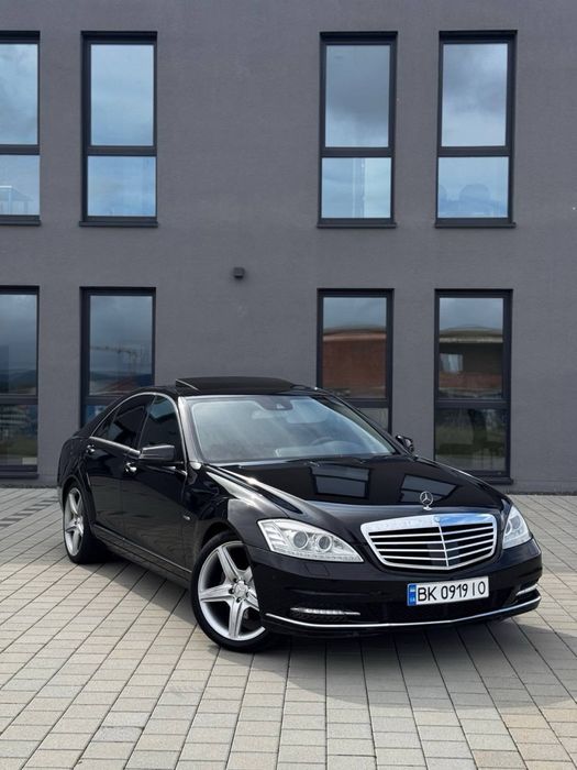 В продажі Mercedes benz w221 2009