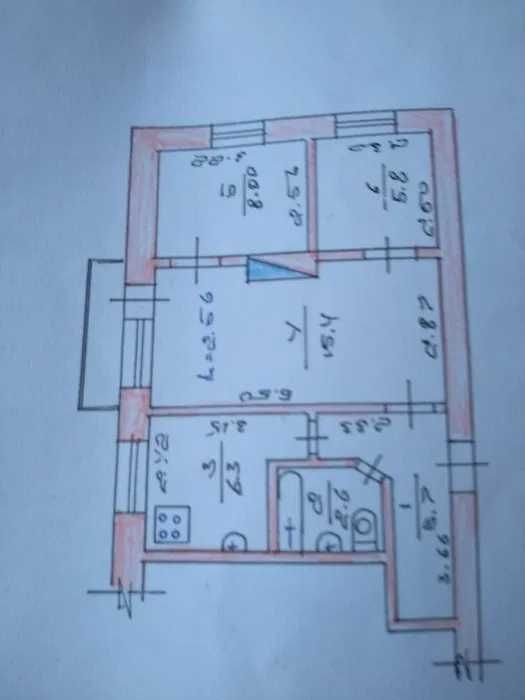 Продається Трьох кімнатна квартира