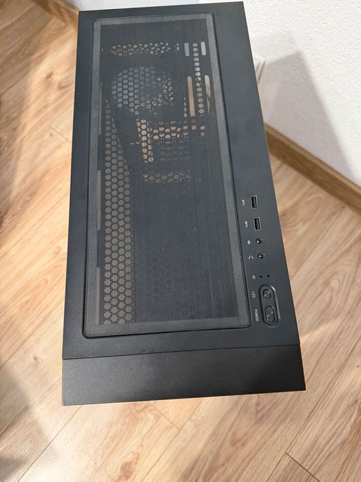 Obudowa MSI MAG FORGE 320R airflow