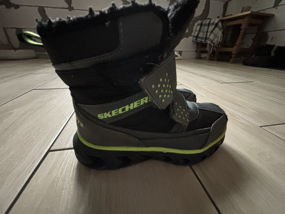Зимові ботінки skechers,29 розмір