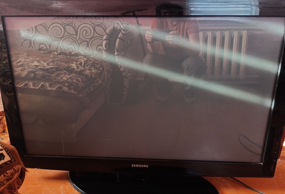 Плазмовий телевізор 42" Samsung PS42A450 (Робочий, Самовивіз)