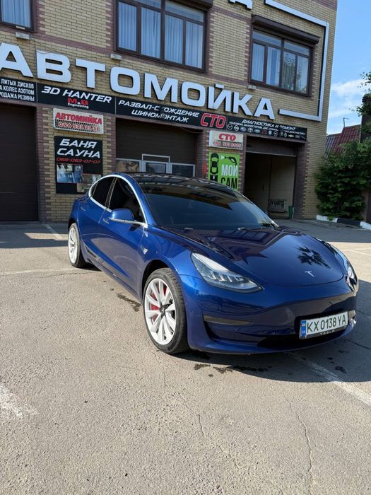 Продам Tesla model 3 2018 perfomanse полный привод