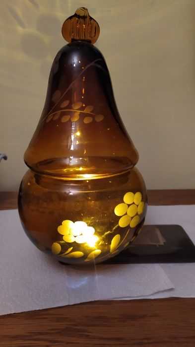 Bursztynowa szklana gruszka kolorowe szkło.