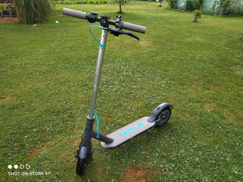 Hulajnoga elektryczna MOTUS SCOOTY 10LITE