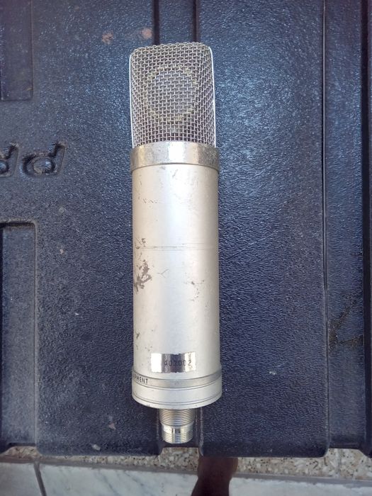 sontronics aria. Microfone