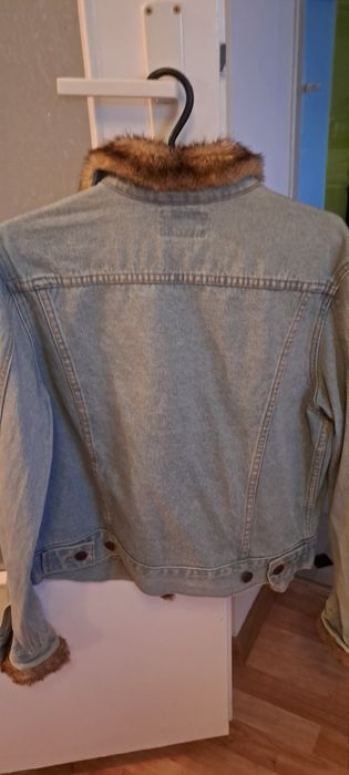 Kurtka jeansowa z kozuszkiem