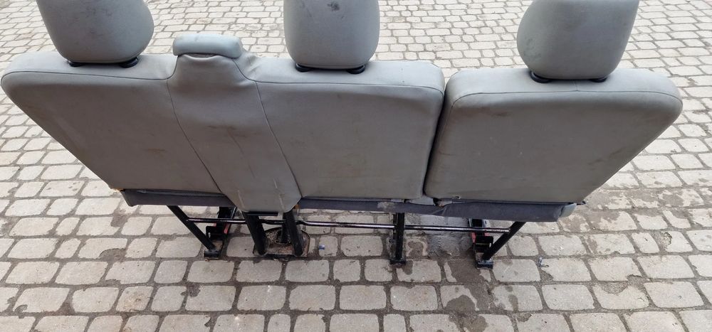 ławka ii rząd opel vivaro a lift trafic