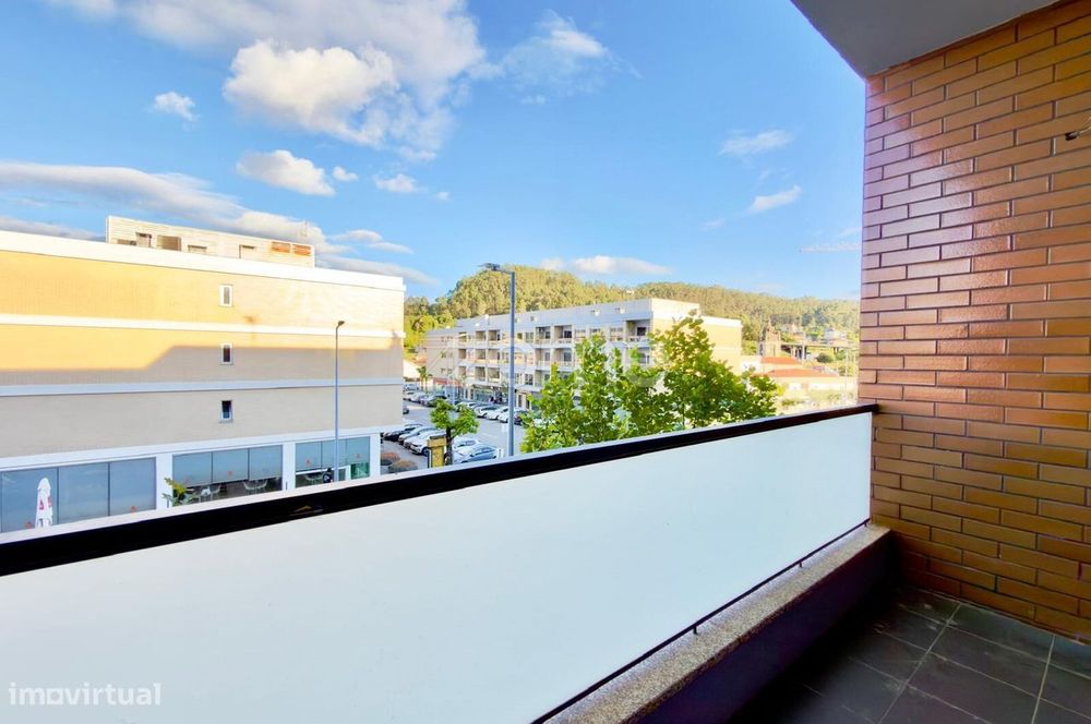 Apartamento T3, Celeirós, Braga.