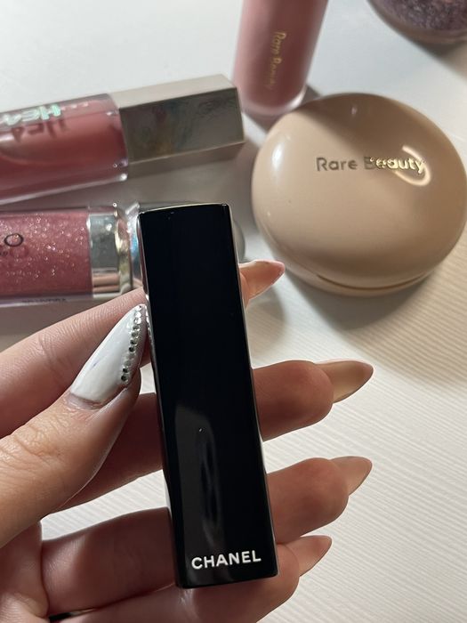 unikatowy numer! 70 Chanel Rouge Allure Velvet Matowa Pomadka