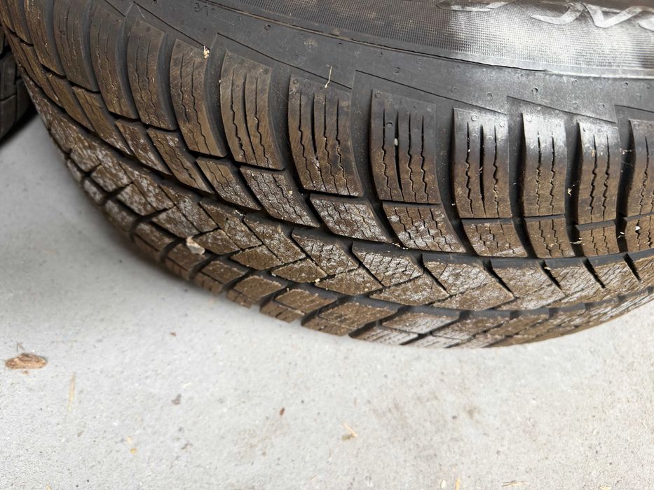 Koła zimowe  235/65 R17 5x108 VOLVO XC60