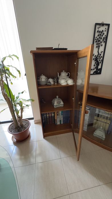 Cristaleira em Cerejeira