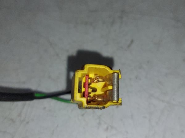 Encaixe de cinto frente esquerdo FORD Fiesta IV (JA_, JB_)