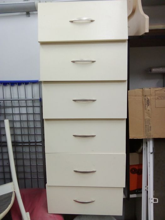 Матеріал від шафи (ДСП)без дверей