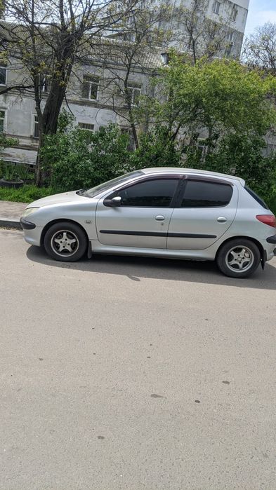 Peugeot 206 avtomat