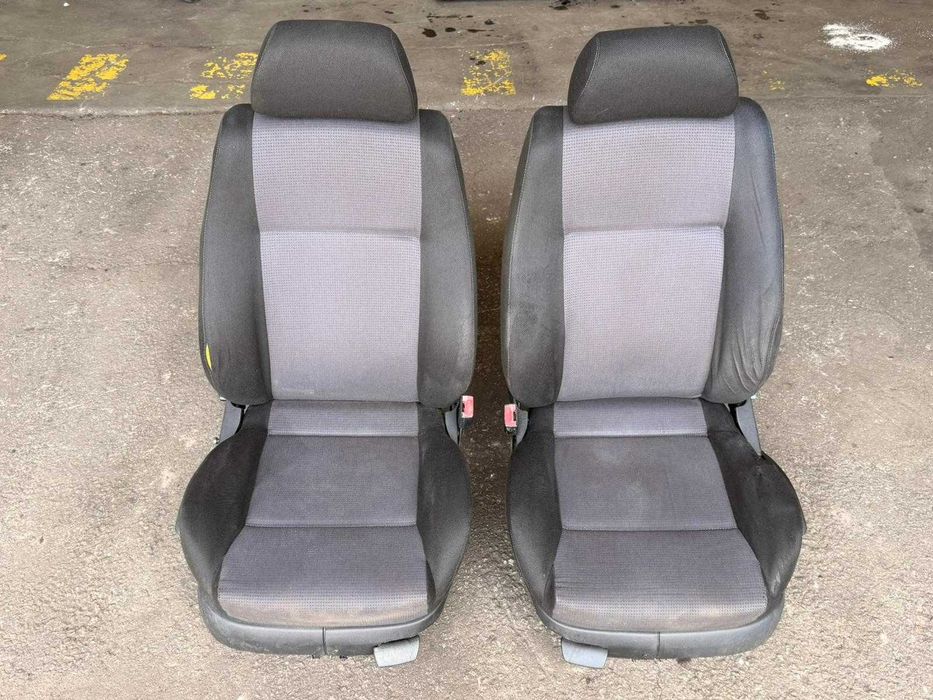 Bancos Volkswagen Golf 4 (5 Portas)
