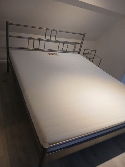 Conjunto quarto de casal com cama de 1,60m