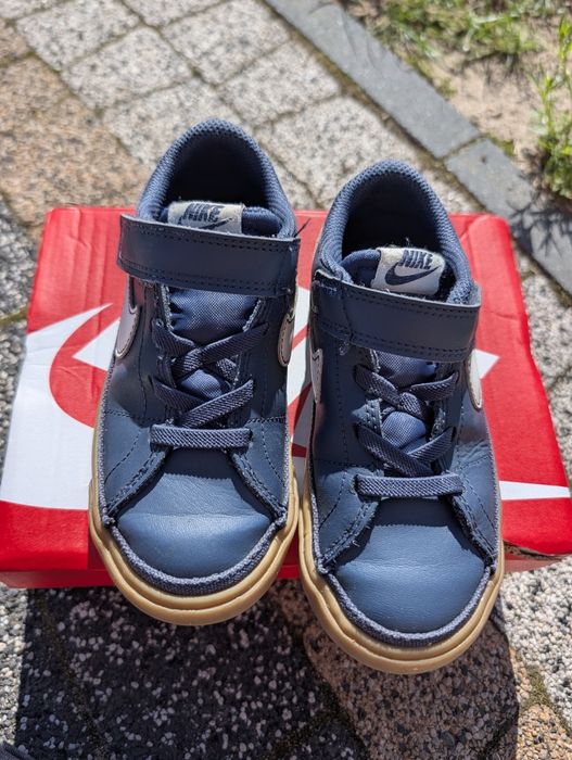 Nike Court Legacy buty dziecięce oryginalne rozmiar 27