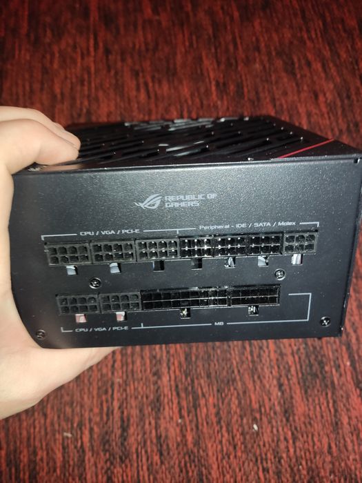Блок живлення asus rog strix 1000w 80+ gold