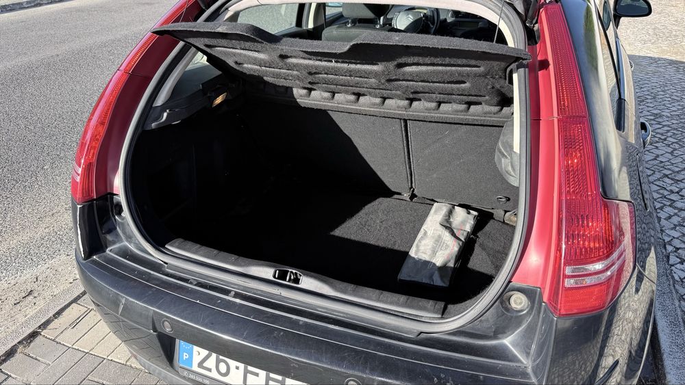 Citroën C4 — fotografia 9