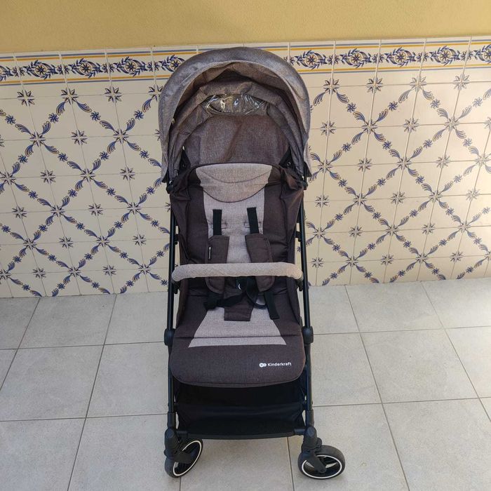 Carrinho de bebé kinderkraft INDY