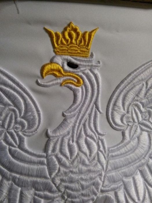 Orzeł godlo sztandar