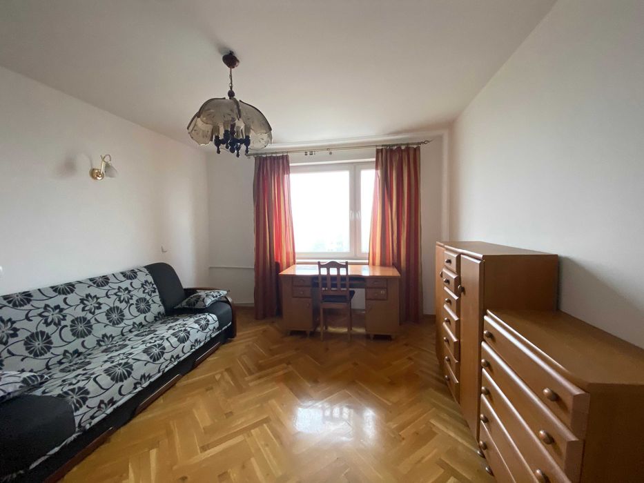 W mieszkaniu 3 pokojowym - pokój jednoosobowy, Warszawa Bemowo, umowa na rok