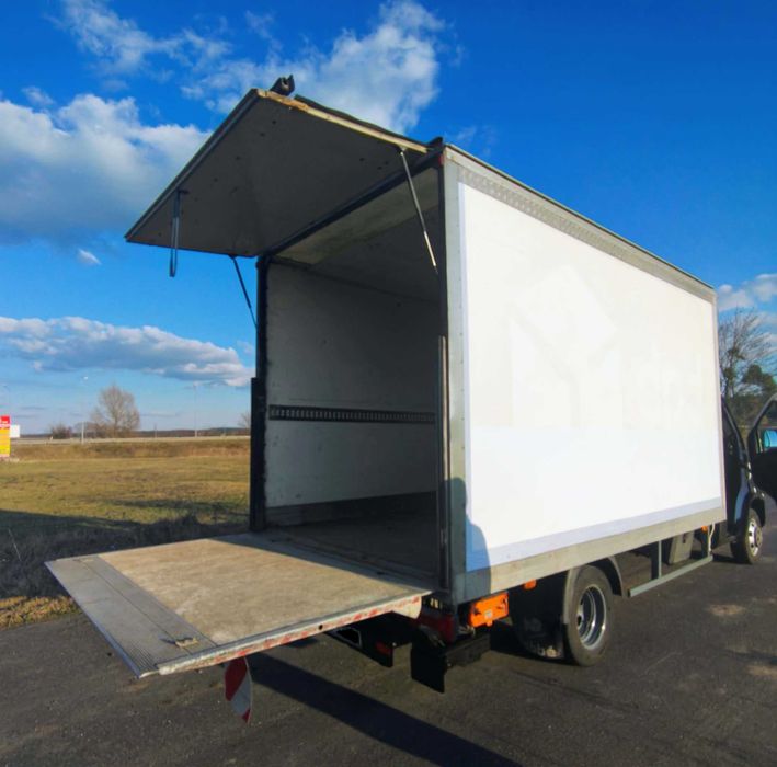 Iveco Daily bliźniak 2015